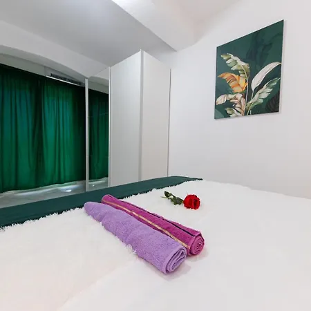 Apartmani Marin Trogir Exterior photo